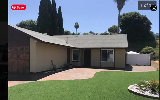Building Photo - 8441 Parkbrook St