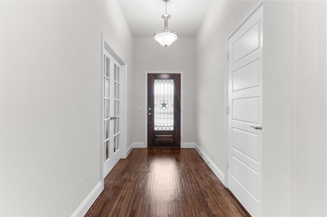 Foto del edificio - 621 Shellbrooke Ln