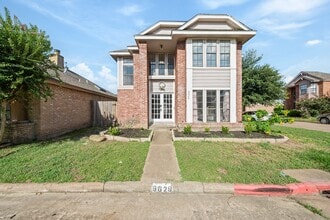 Building Photo - 8629 Kinghaven St