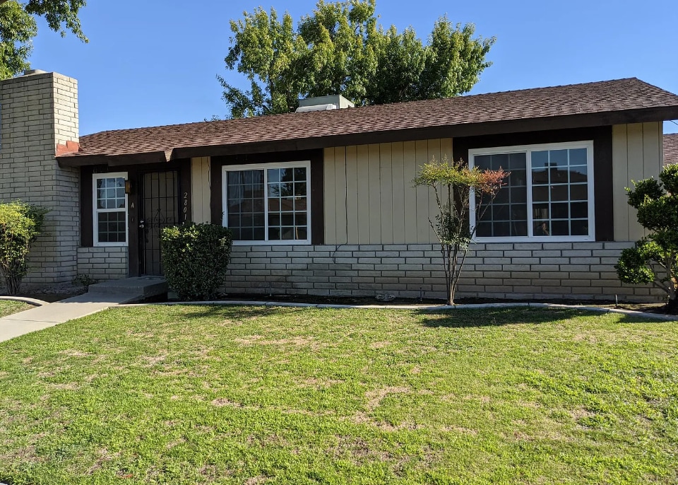 2801 N Half Moon Dr, Bakersfield, CA 93309 Townhome Rentals in