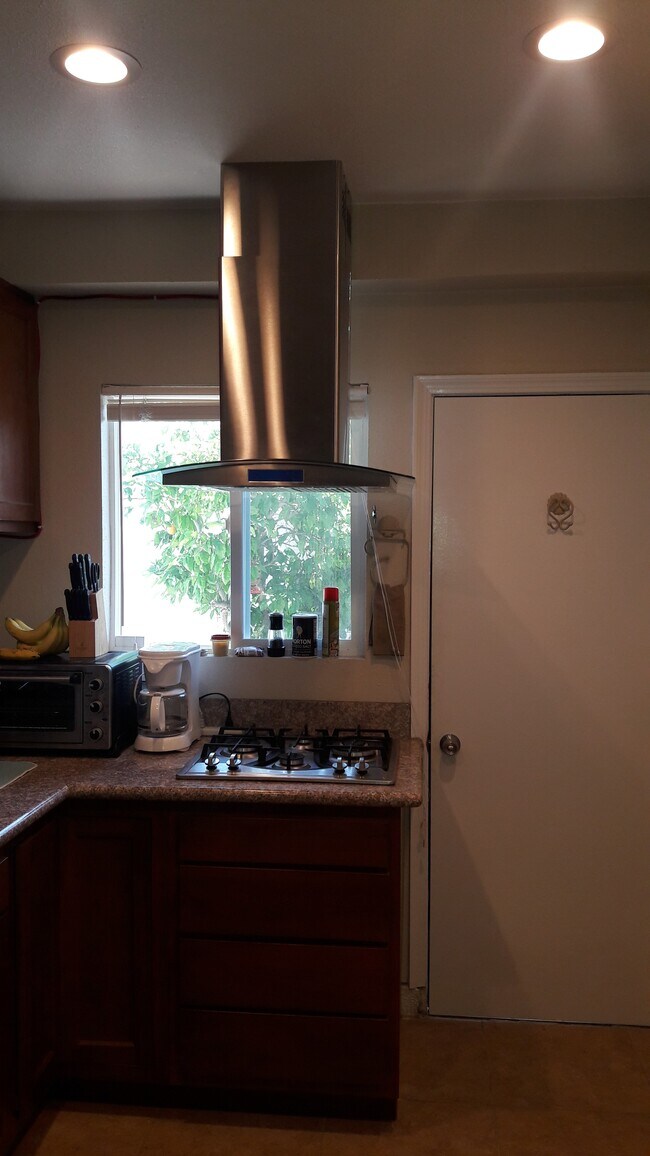 Foto del edificio - 7008 Dennison St