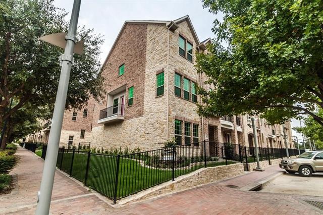 Building Photo - 15845 Spectrum Dr