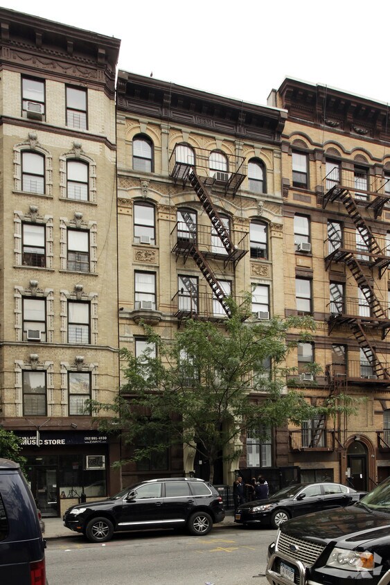 Foto del edificio - 23 E Third St