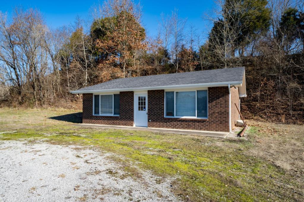 158 New Beason Well Rd, Kingsport Tn 37660 House Rental in Kingsport