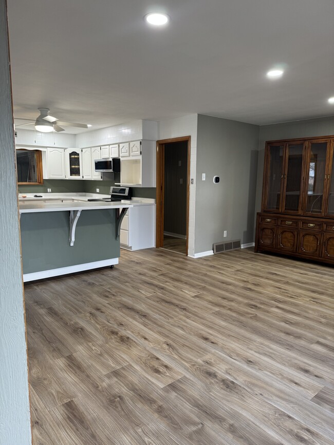 Foto del edificio - 8944 Erie St