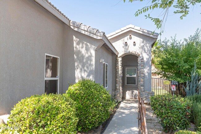 Foto del edificio - 43963 Glenraven Rd