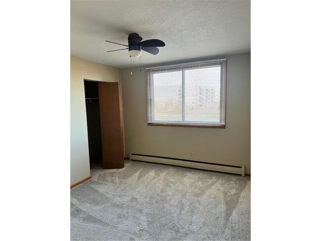 Building Photo - 9141 Hwy 55