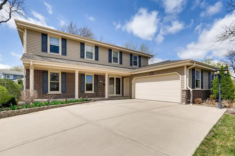 840 N Williams Dr, Palatine, IL 60074 House Rental in Palatine, IL