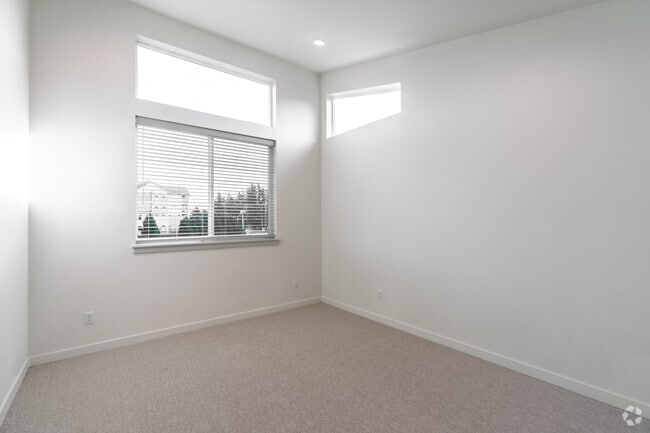 3BR, 2.5BA - 1,553SF - Primary Bedroom - City Townhomes