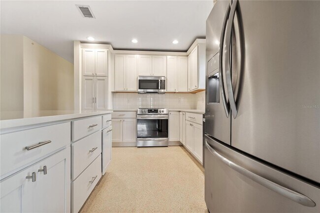 Foto del edificio - 12902 Forest Hills Dr