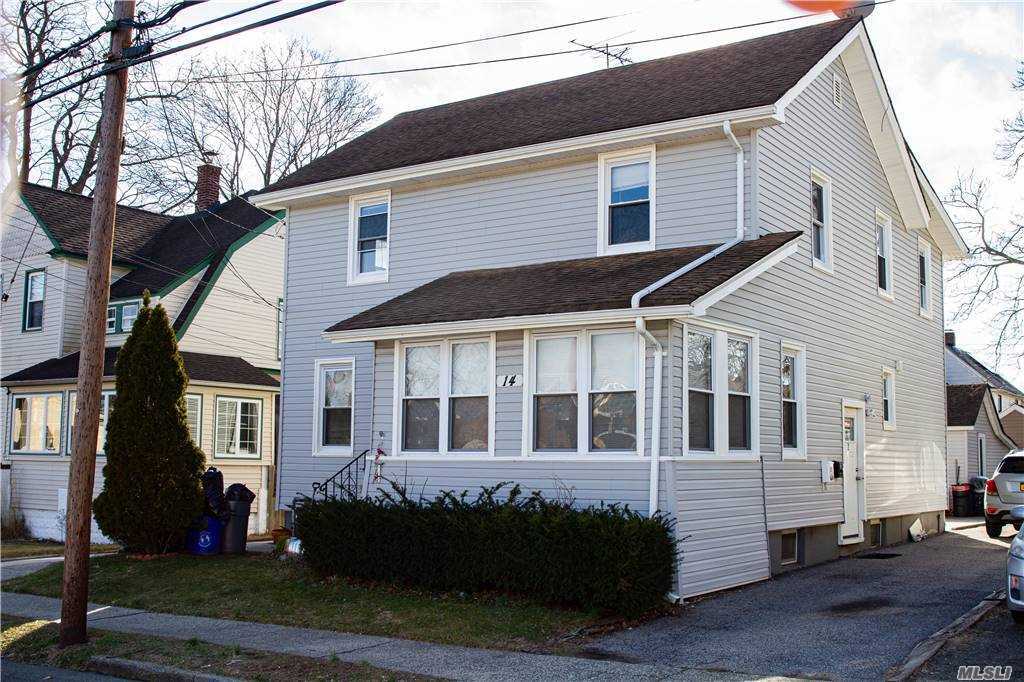 14 W Mineola Ave, Valley Stream, NY 11580 Townhome Rentals in Valley