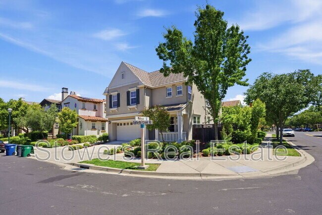 Foto del edificio - 4502 Butterfly Creek Rd
