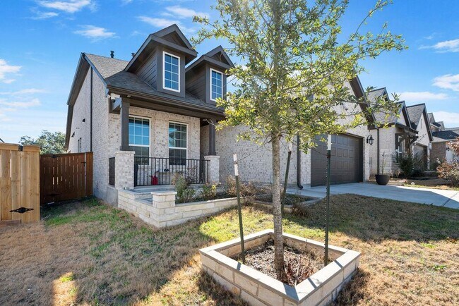 Building Photo - 232 Barton Oak Trl