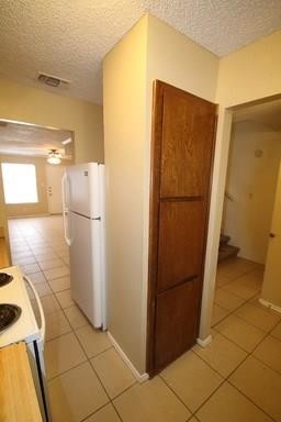 Foto del edificio - 3824 Coates Cir