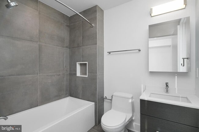 Foto del edificio - 244-48 N 3rd St