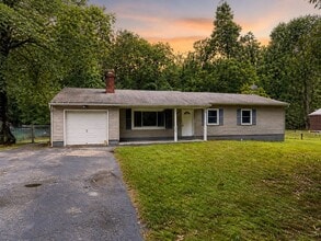 Building Photo - 875 Bowman Rd