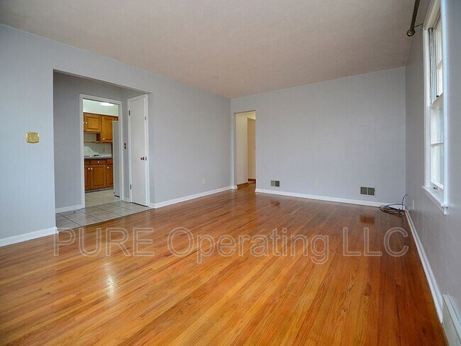 Foto del edificio - 3333 S 82nd St