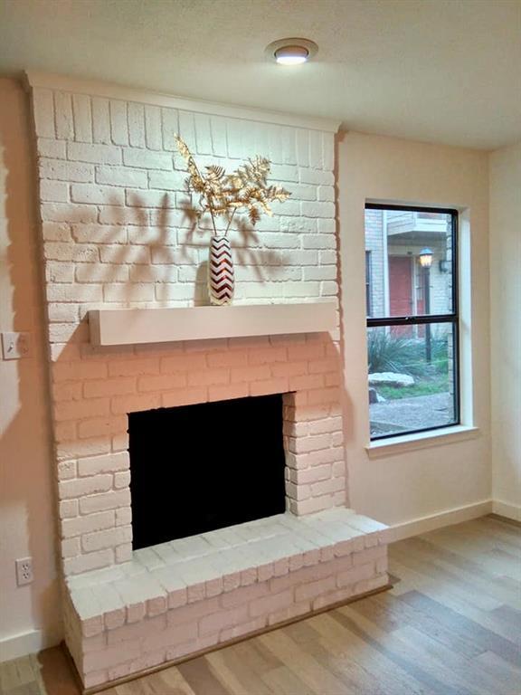 Building Photo - 824 Banister Ln
