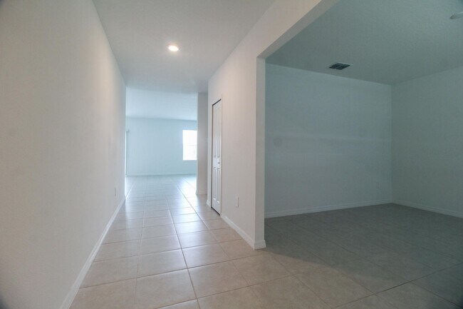 Building Photo - 4485 Cozy Condor Ct