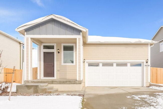 Building Photo - 9458 Yampa St