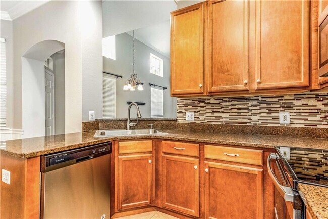 Foto del edificio - Gated Community Townhome 3br/2.5ba/2 Car G...