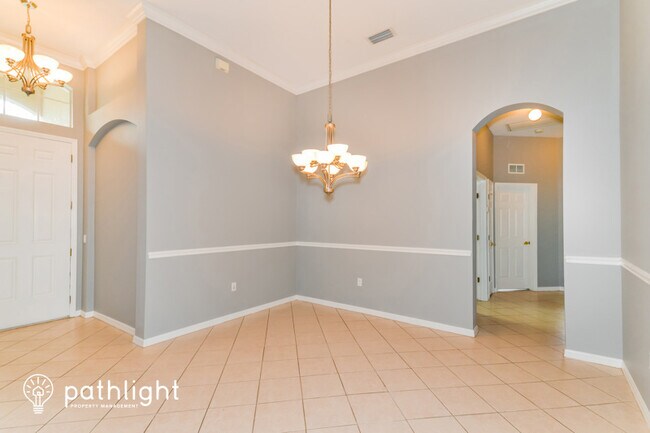 Building Photo - 4423 67th Ave Cir E