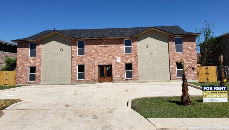 Foto principal - 7576 Windsor Oaks