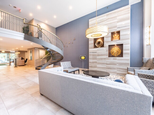 Foto del edificio - 100 Cutter Mill Rd
