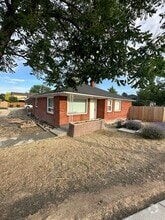 Building Photo - 1305 N Meridian Rd