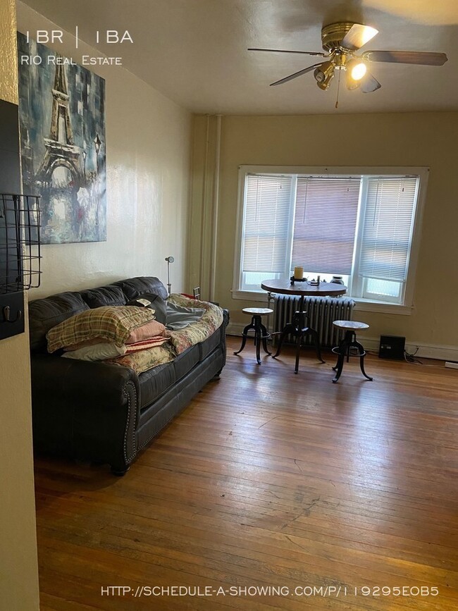 Foto del edificio - 3279 Grove St