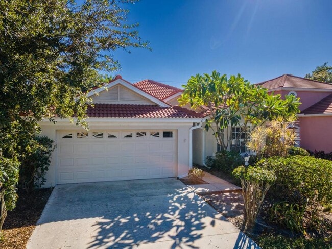 Building Photo - 9841 Las Casas Dr