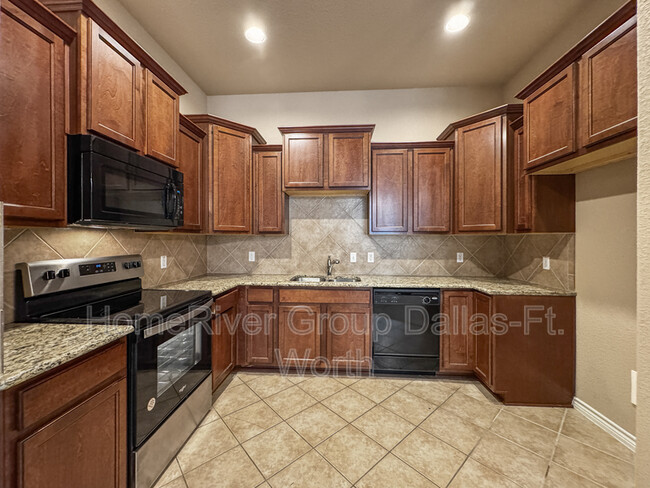 Foto del edificio - 2532 Bonnie Ln