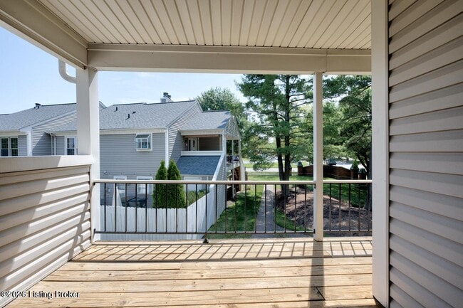 Building Photo - 10402 Timberwood Cir