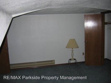 Building Photo - 1517 Lilly Rd NE