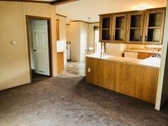 Building Photo - 132 Oakdale Village