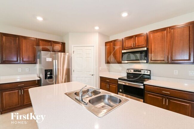 Foto del edificio - 2705 SW 4th Ln