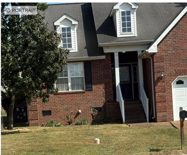 Building Photo - 6428 Paddington Way