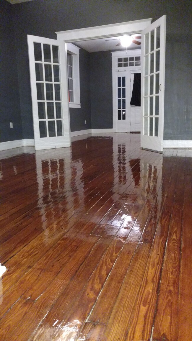 Foto del edificio - 4201 S Galvez St