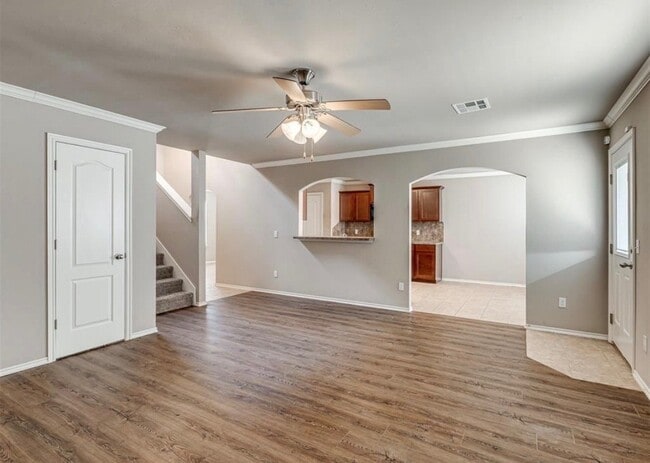 Building Photo - 9616 Gabriel Dr