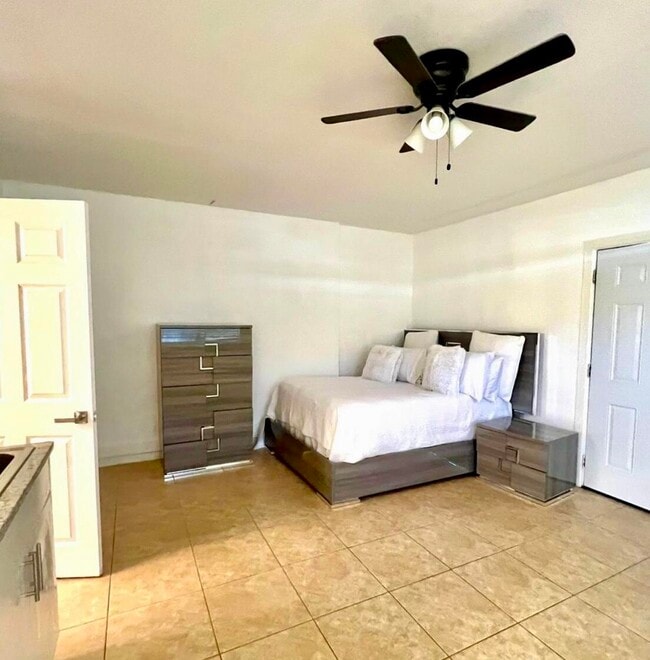 Building Photo - 810 Spanish Moss Trail