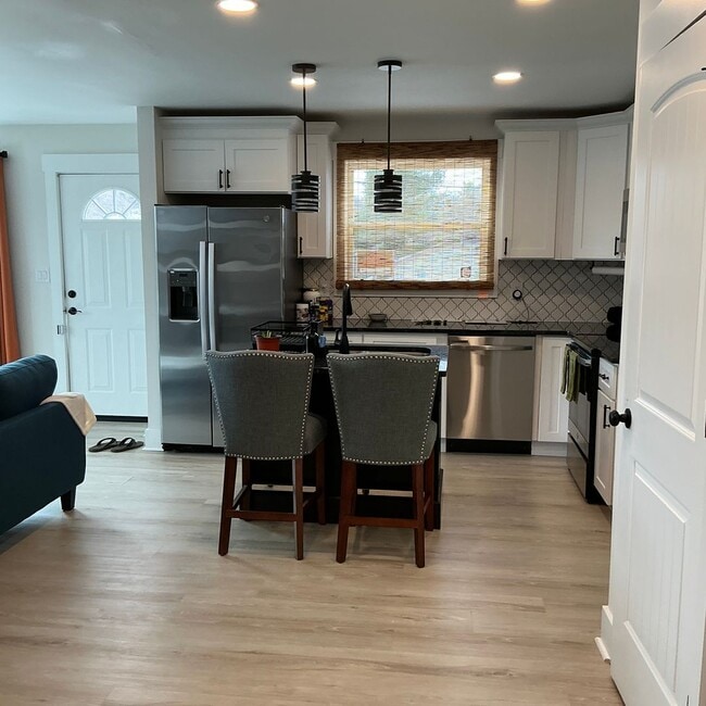 Foto del edificio - 915 Shearor St