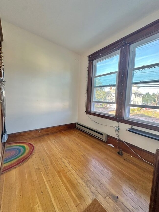 229-231 Independence Ave - 229-231 Independence Ave Apartment