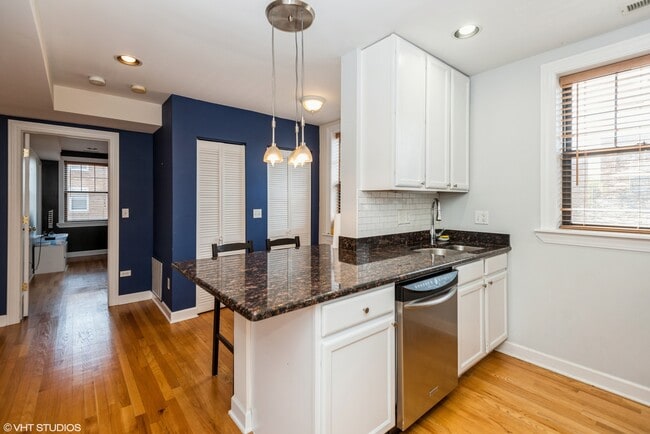 Foto del edificio - 5228 N Campbell Ave
