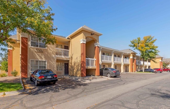 Building Photo - Furnished Studio-Denver - Aurora South
