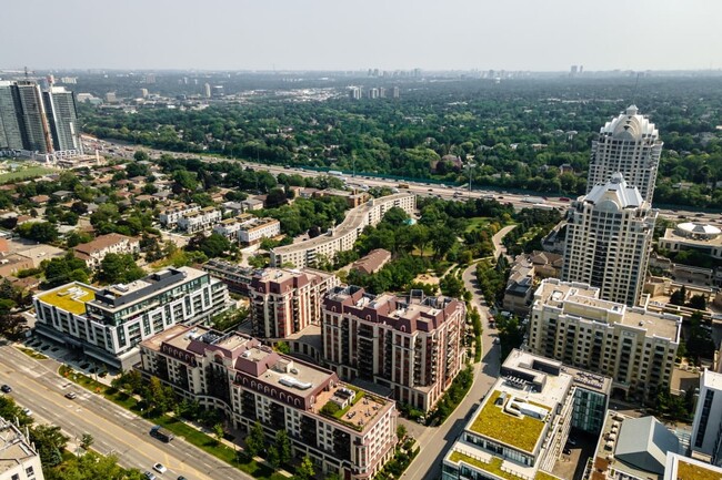 Building Photo - Sheppard Manor Apartments