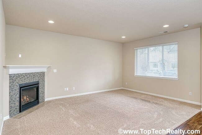 Foto del edificio - 7226 NW Abigail Terrace