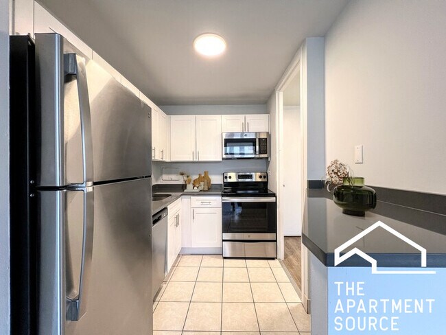 Foto del edificio - 1344 N Dearborn St