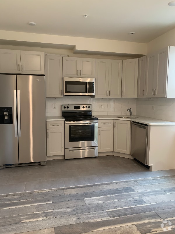 Building Photo - 4017 Baring St