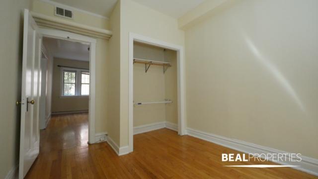 Foto del edificio - 1 bedroom in CHICAGO IL 60657