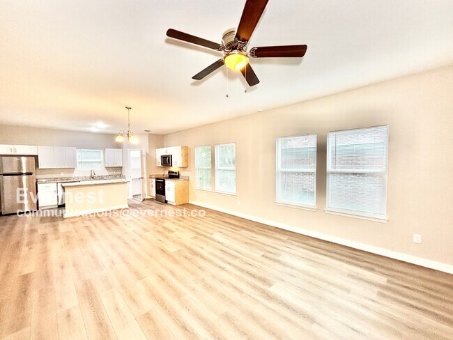 Foto del edificio - 3910 Copeland St